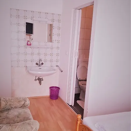 Gasthof Theresienhof Guest house Haiding